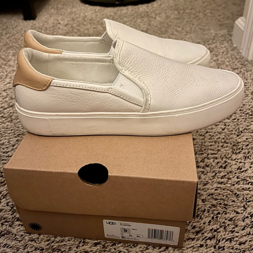 UGG Cahlvan